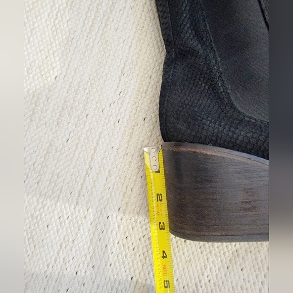 Free People Benson Chelsea Heeled Boots - Picture 9 of 11